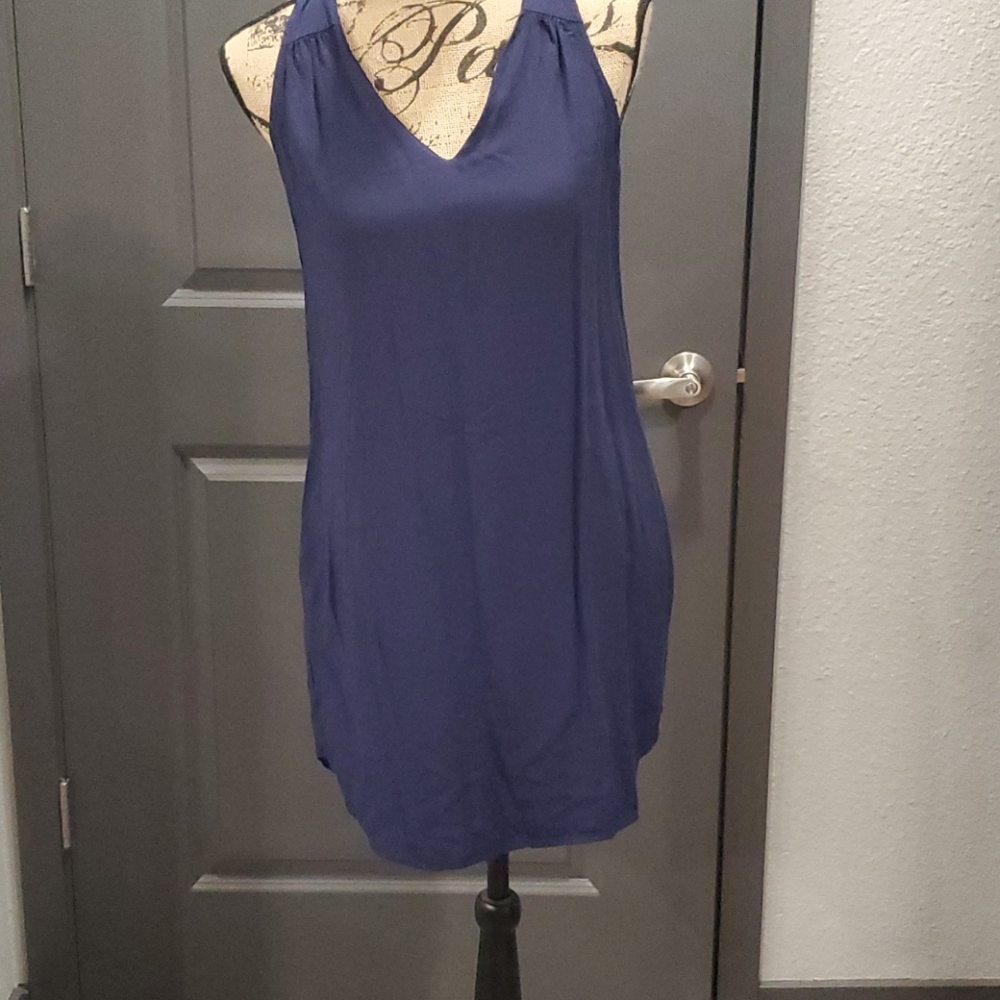 Old Navy woman's dress/ swimsuit cover.